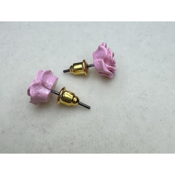New Pink Carved Rose Flower Dainty Elegant Stud Earrings Gold Backing - Picture 3 of 5
